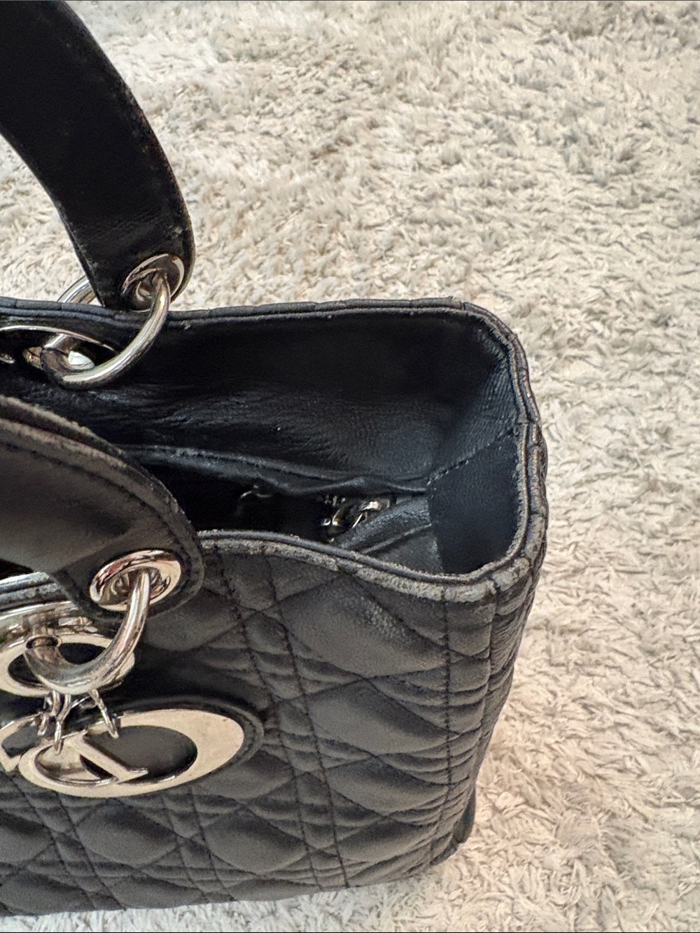 Black Quilted Leather Satchel Handbag - Designer Style - Picture 8 of 13